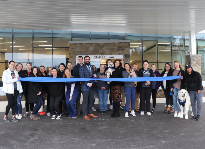 MedVet Cleveland New Hospital Ribbon Cutting